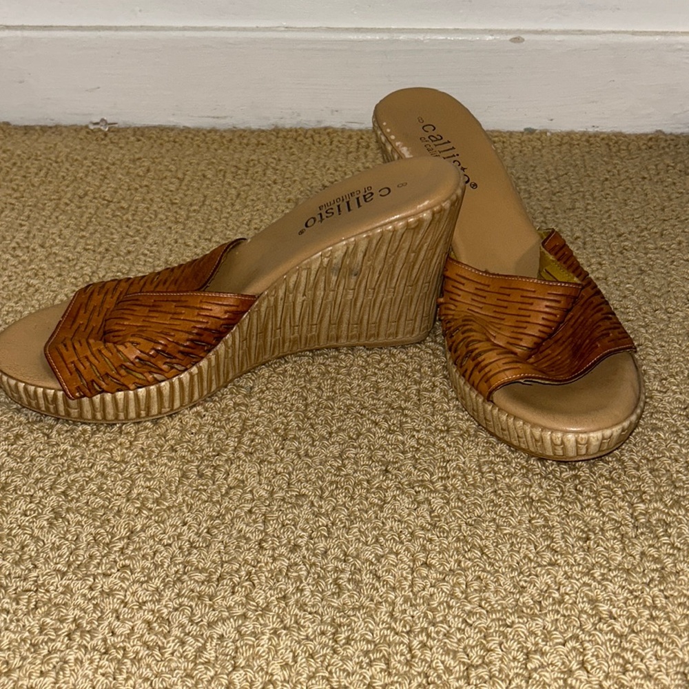 Callisto wedges